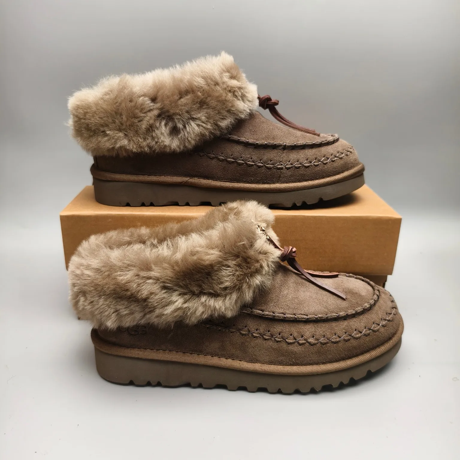 💰520 UGG sheepskin integrated snow boots 8258 ethnic style casual boots color: chestnut antelope brown matching size: 35-40